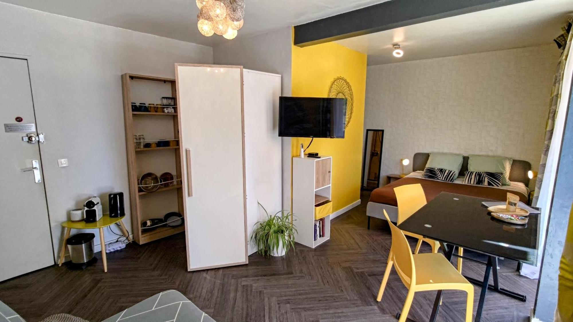 Studio Soleil Et Verdure - Montpellier Celleneuve ภายนอก รูปภาพ