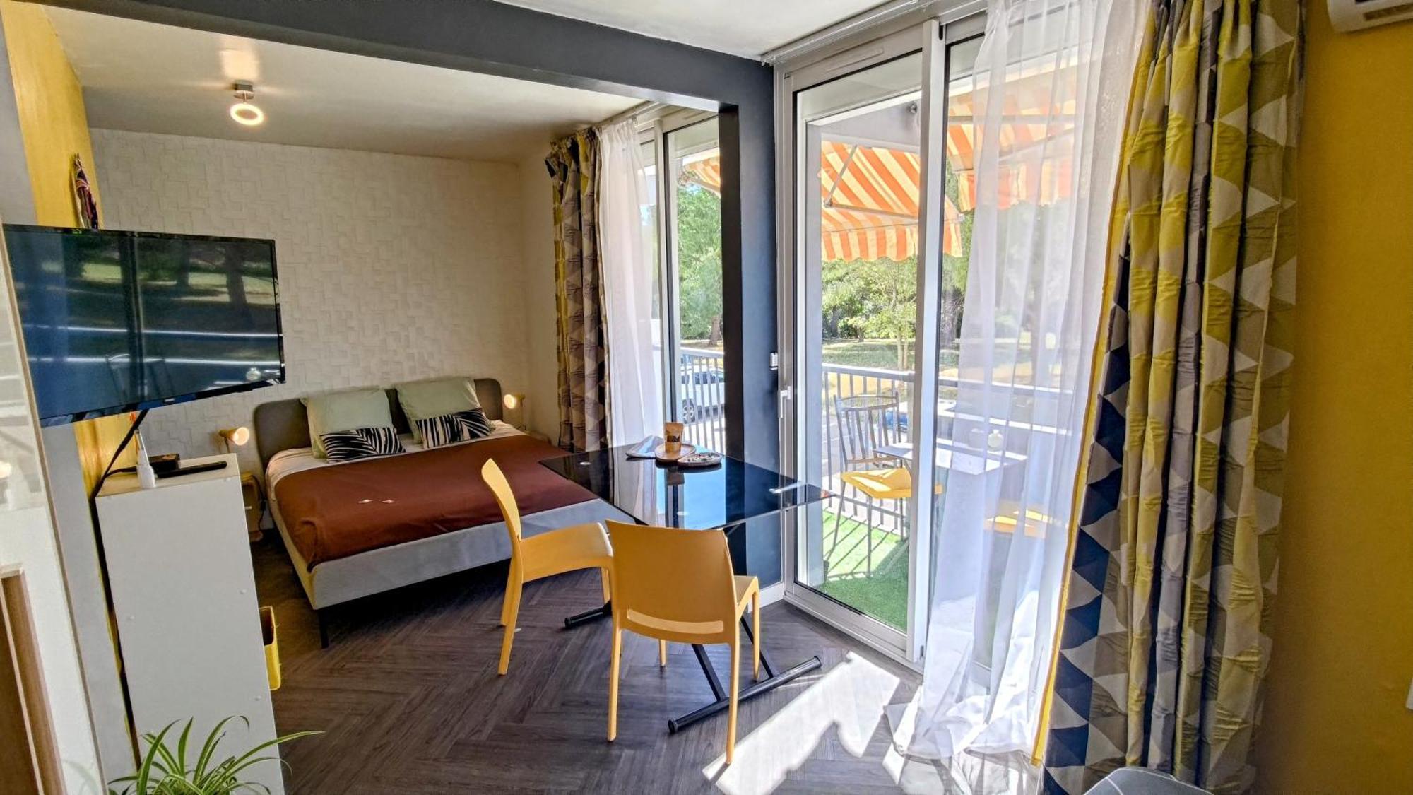 Studio Soleil Et Verdure - Montpellier Celleneuve ภายนอก รูปภาพ